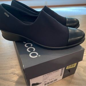 Ecco Felicia GTX shoes U.S. 8-8.5 EU 39